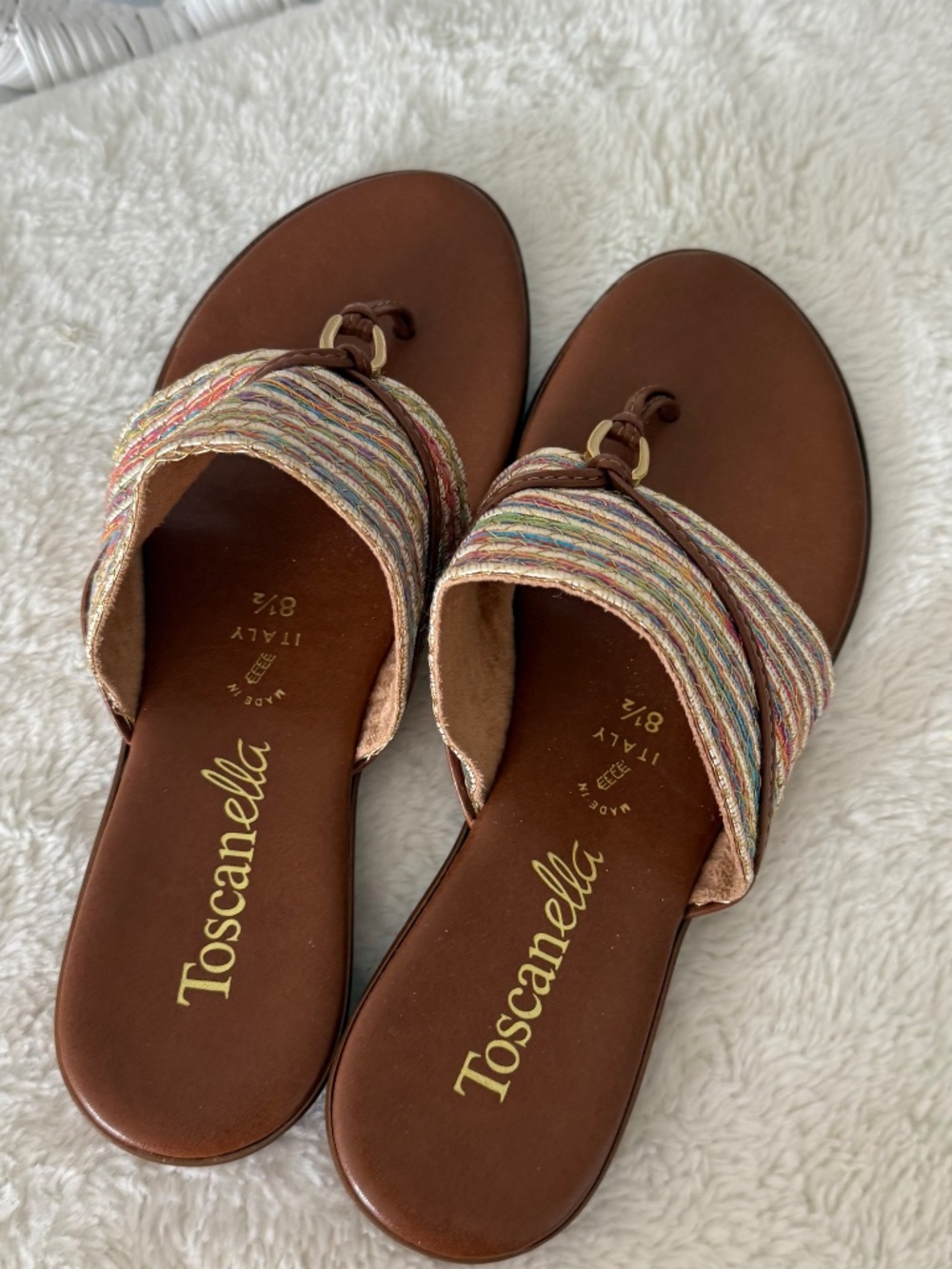 Toscanella Italian Women’s Thong Sandals Multicolor Gold 8.5 NWOB